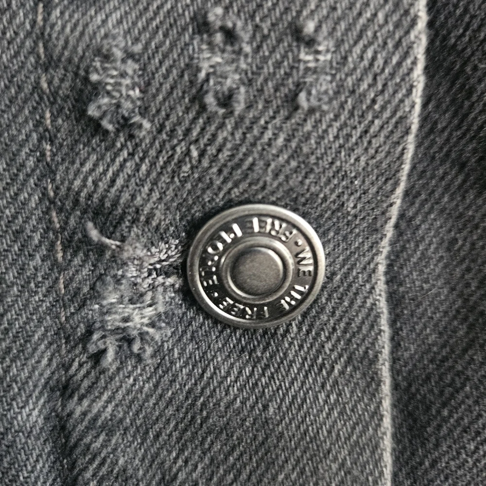 Free People Distressed Denim Jacket Black S (Fits Like M) Thrashed Grunge Skater - Picture 6 of 15